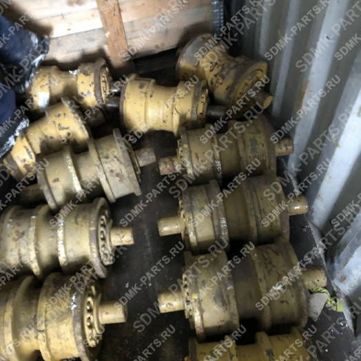 Каток опорный двубортный KOMATSU 195-30-01021 2
