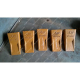 Коронка ковша KOMATSU PC300-7 207-70-14151 2 Коронка ковша KOMATSU PC300-7 207-70-14151 2