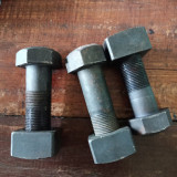 Болт башмака 2500110300961 KOMATSU D375A5 195-32-61210 Болт башмака 2500110300961 KOMATSU D375A5 195-32-61210